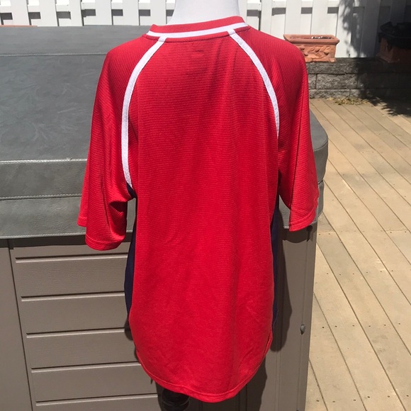 Red Sox shirt size medium in great condition - Picture 2 of 6